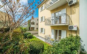 Apartments Bella